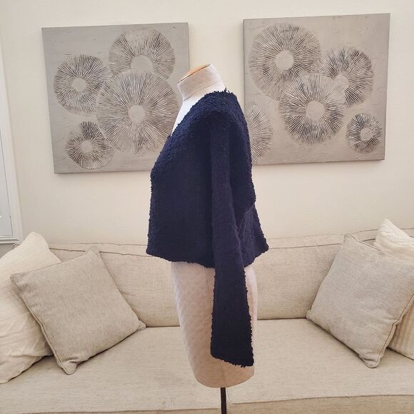 FREE PEOPLE | Popcorn Crop Sweater - Black - Picture 8 of 15